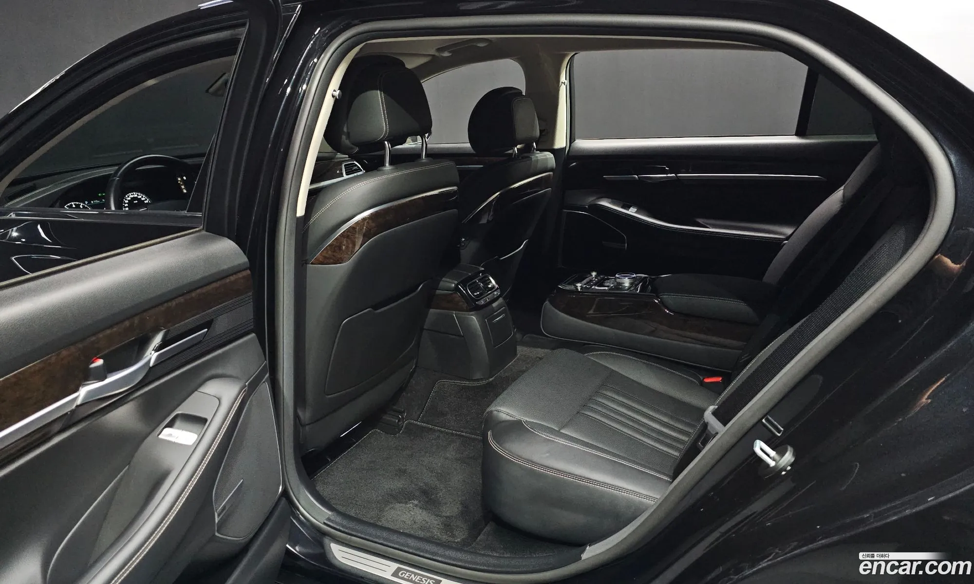Genesis G90 2021 — 9