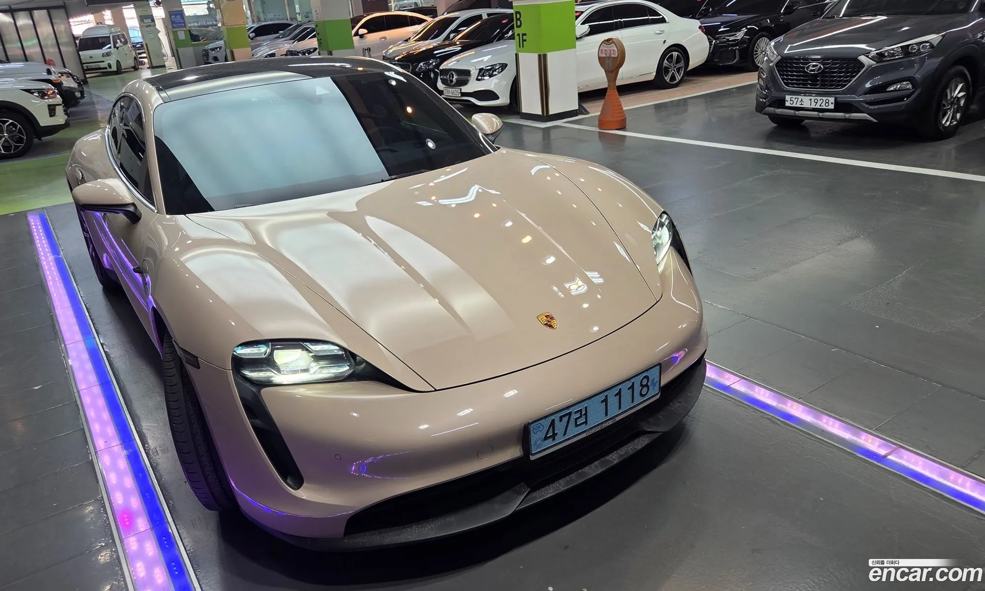Porsche Taycan 2021 — 15