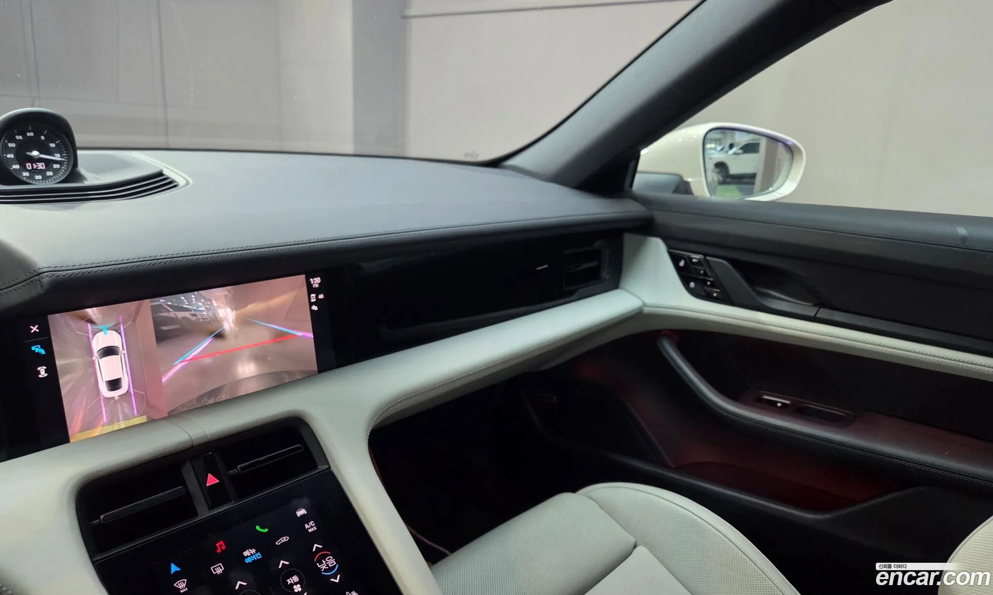 Porsche Taycan 2021 — 10
