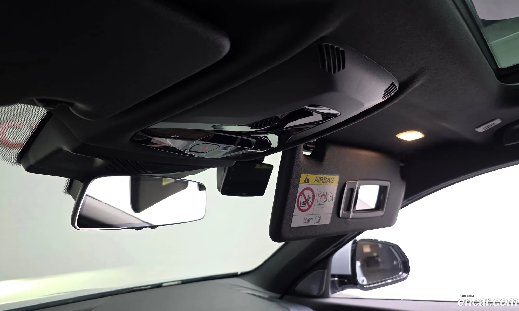 BMW 1 Series 2025 — 18