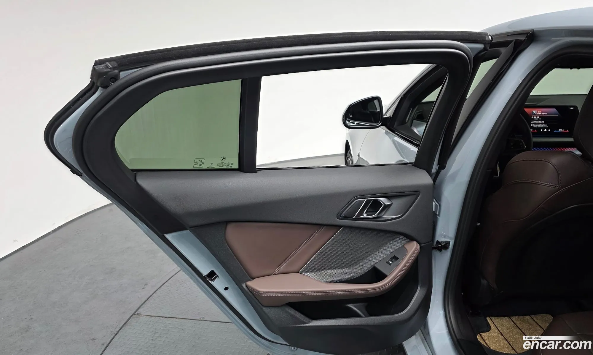 BMW 1 Series 2025 — 17