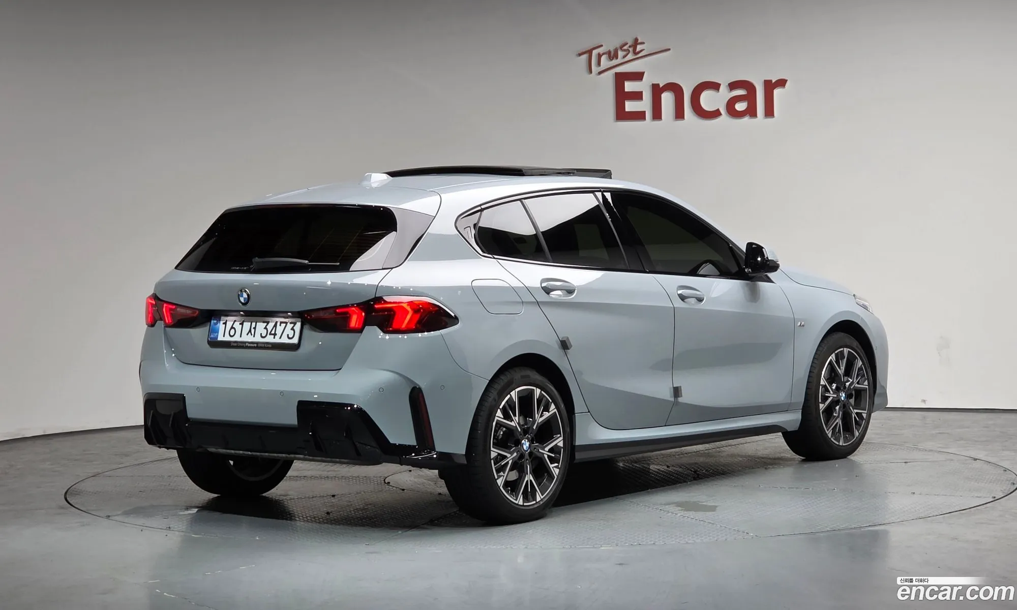 BMW 1 Series 2025 — 9