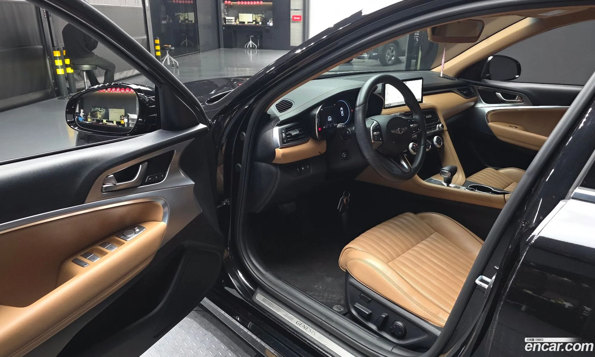 Genesis G70 2021 — 12