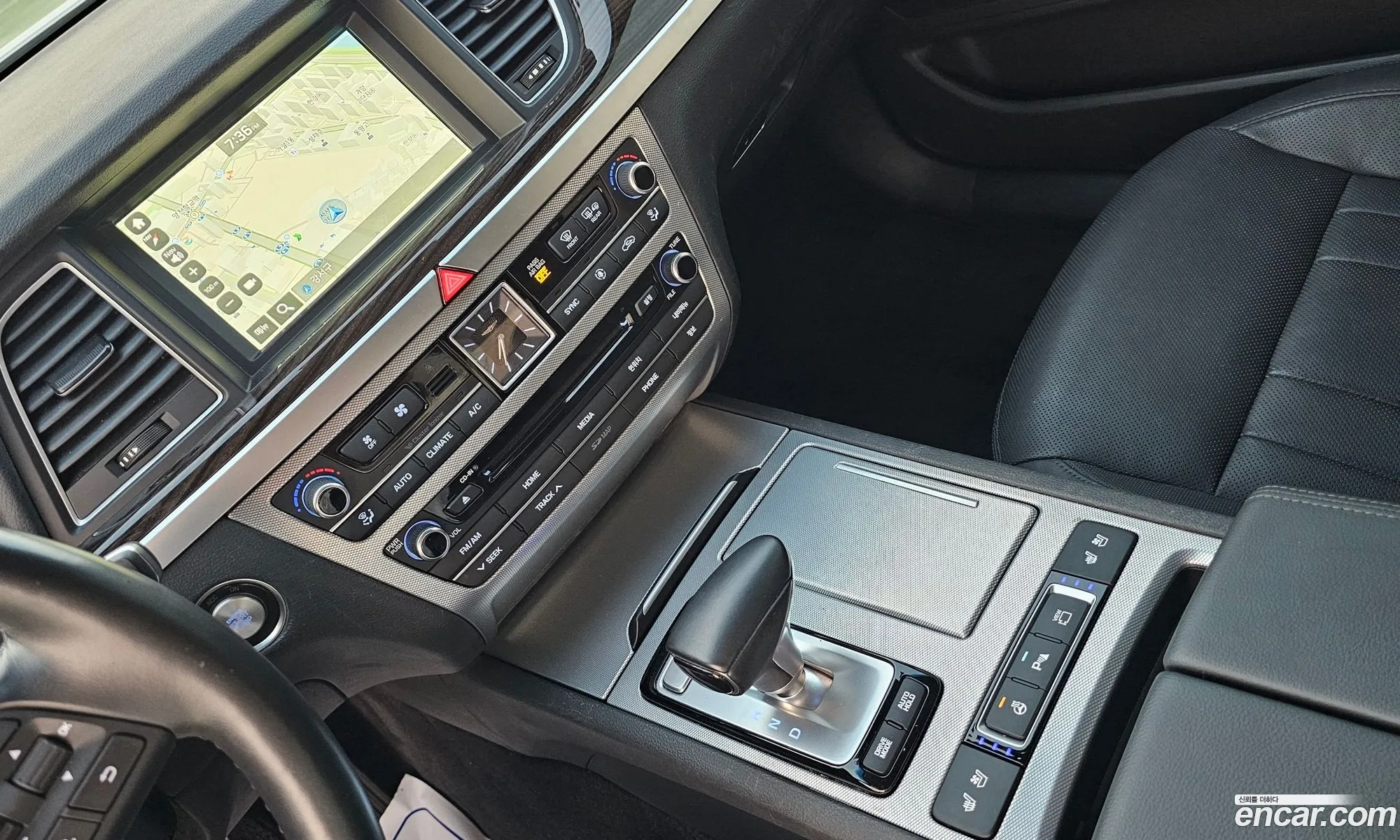 Genesis G80 2017 — 13