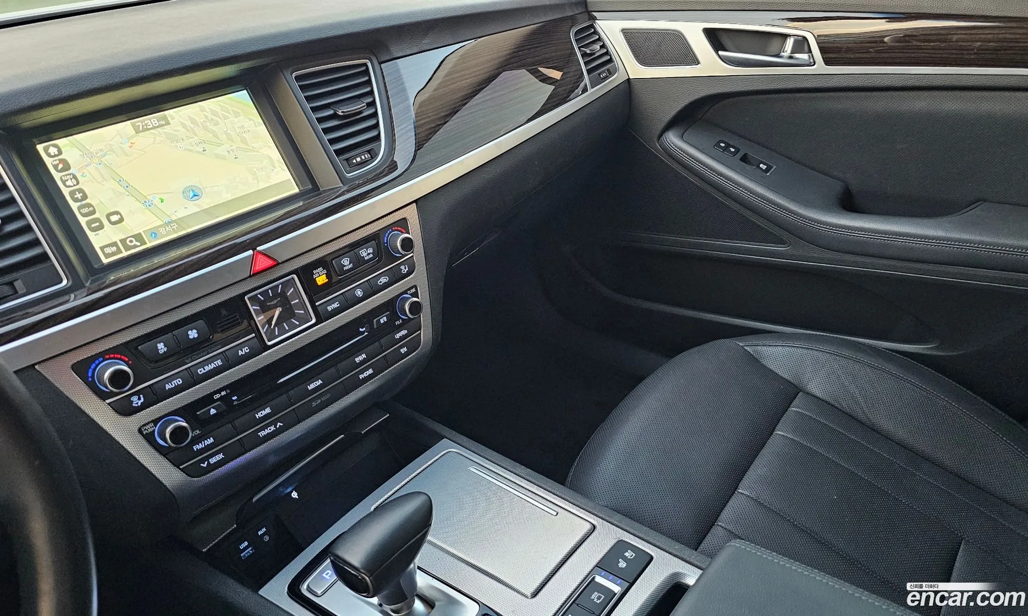 Genesis G80 2017 — 7