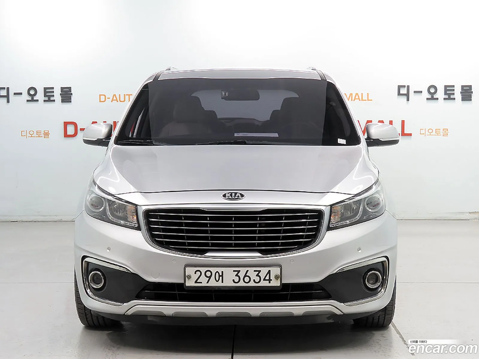 Kia Carnival 2015 — 18