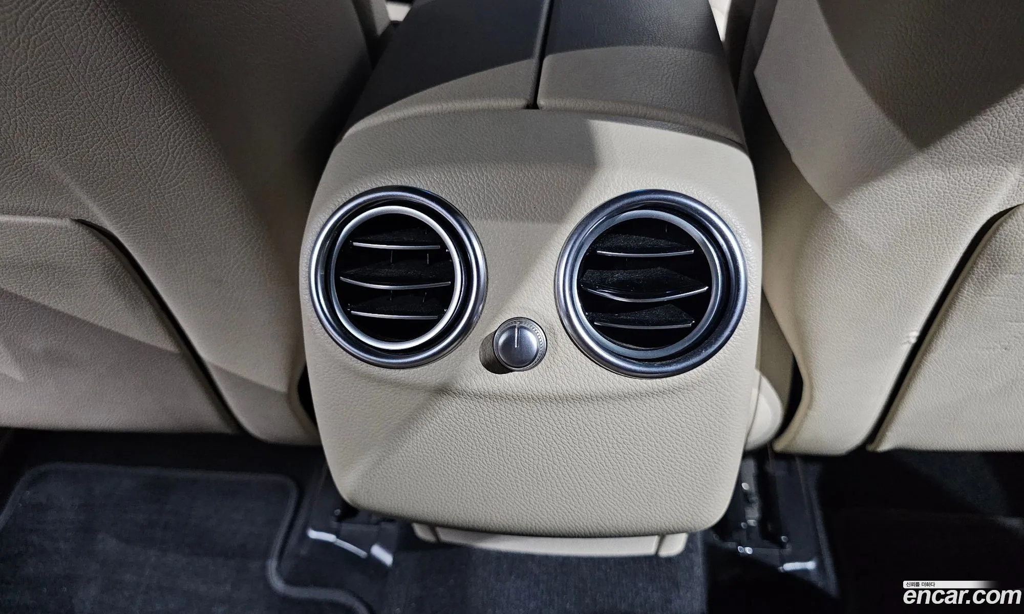 Mercedes-Benz GLC-Class X253 2019 — 30