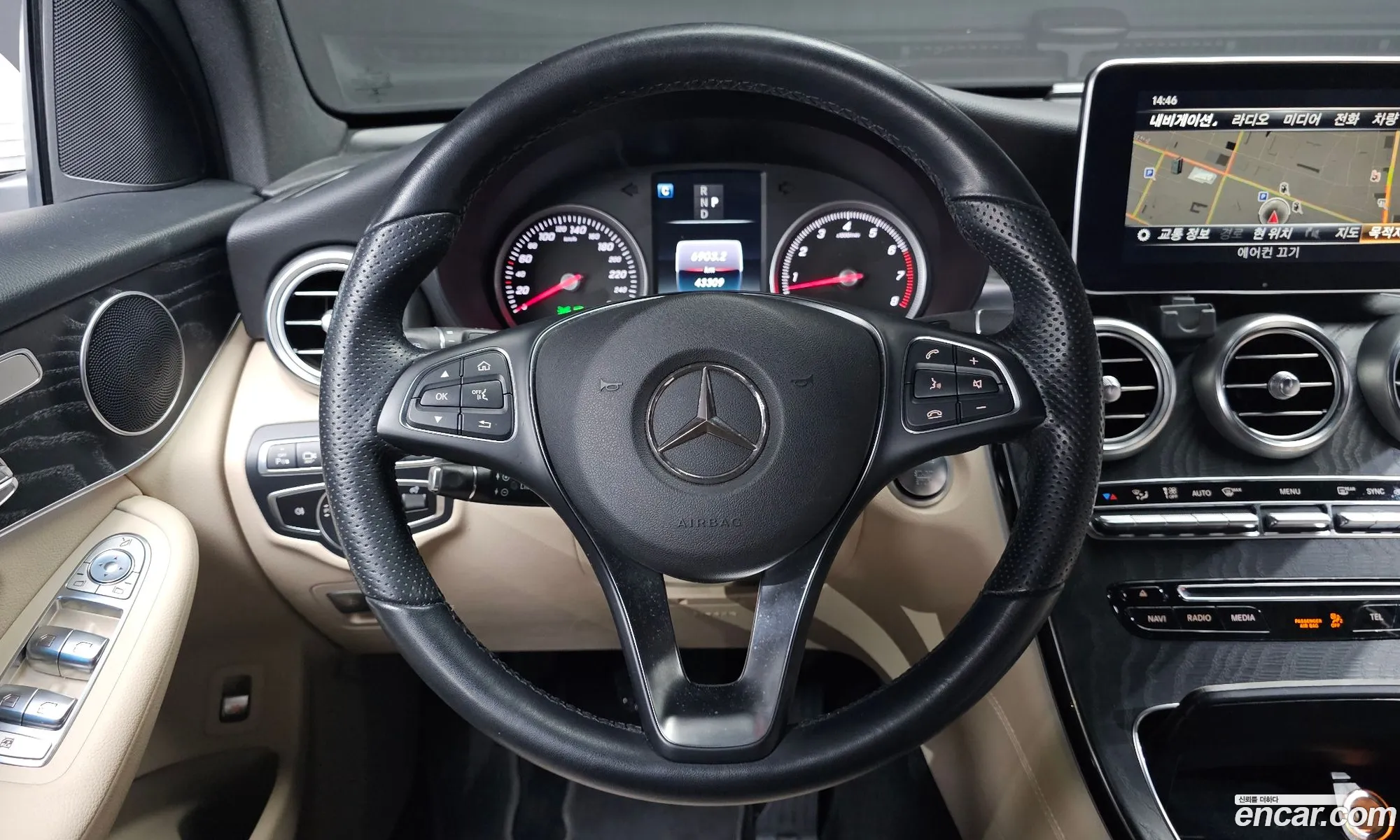 Mercedes-Benz GLC-Class X253 2019 — 14