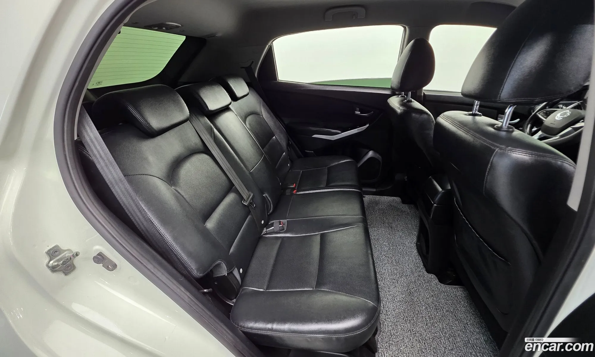 KG Mobility (SsangYong) Style Korando C 2017 — 14