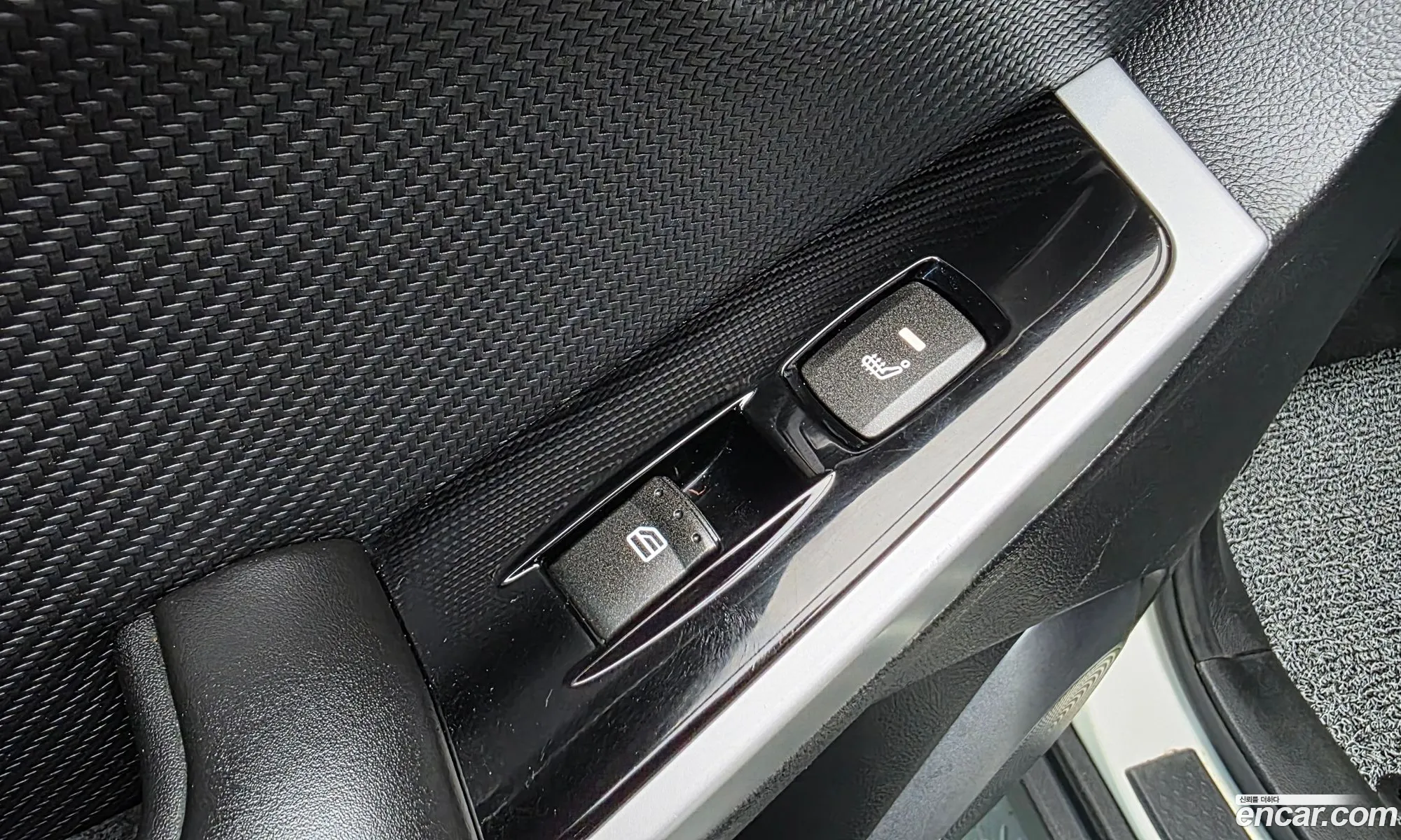 KG Mobility (SsangYong) Style Korando C 2017 — 12