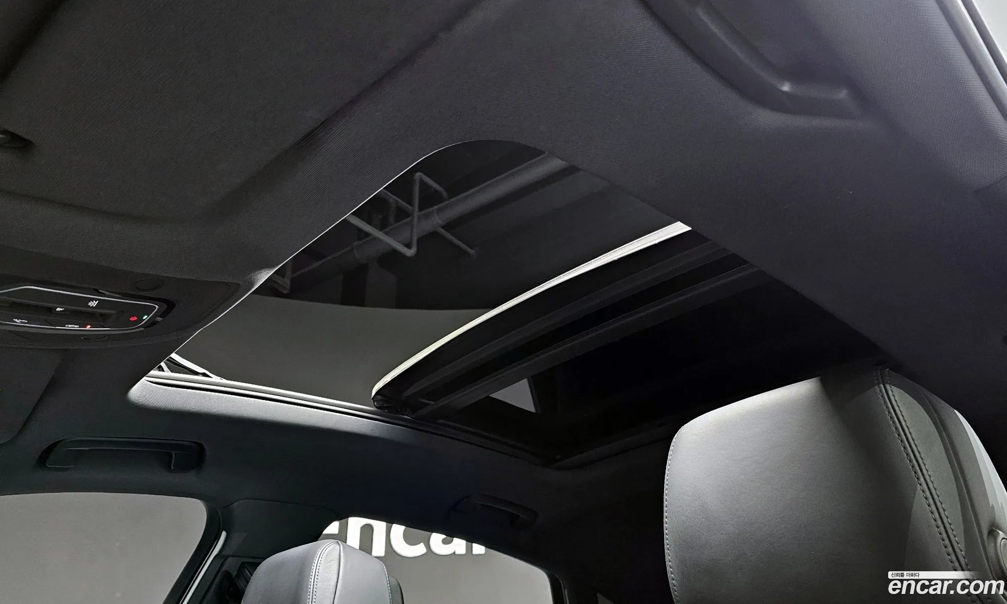 Audi e-tron 2021 WAUZZZGE5NB004637 — 18