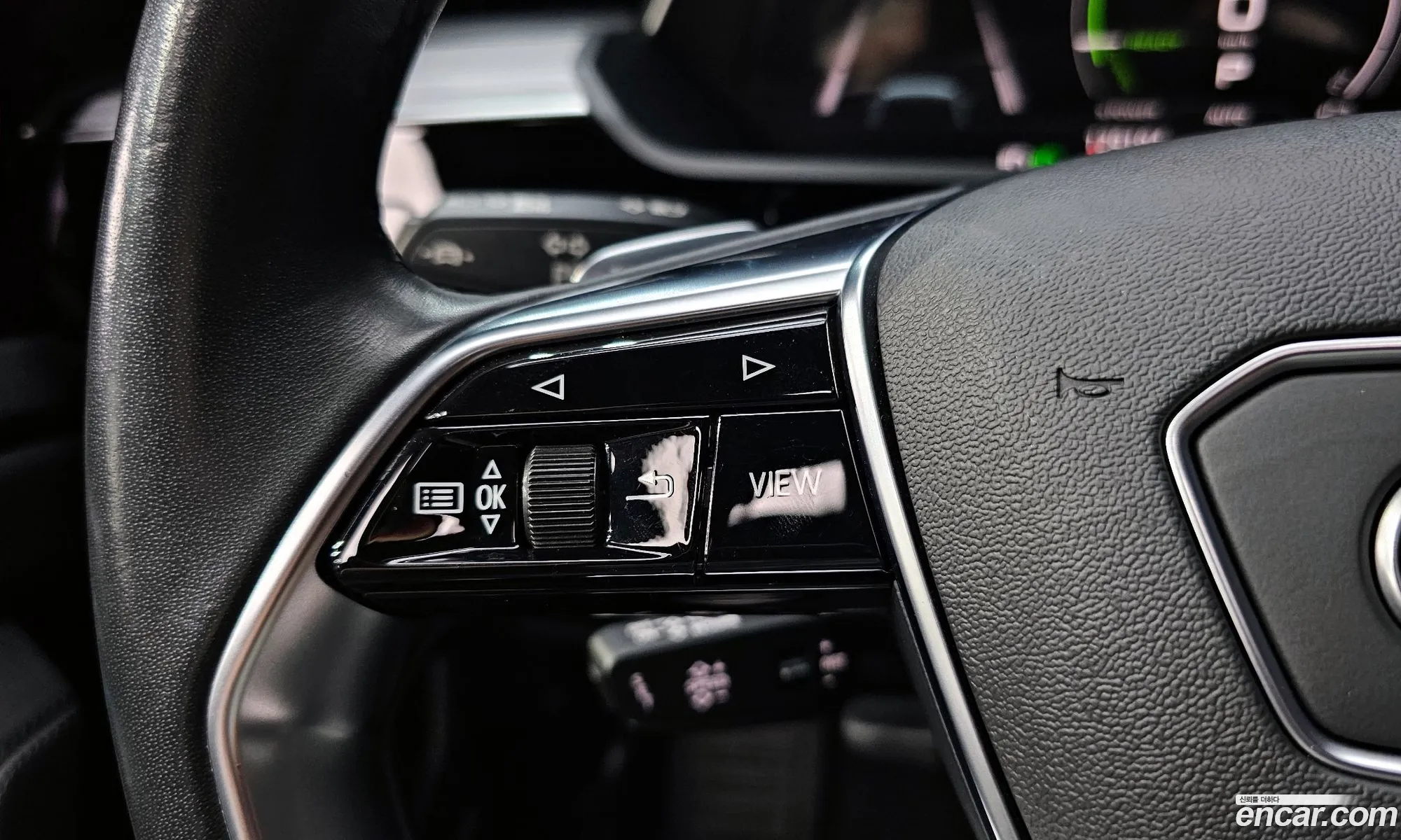 Audi e-tron 2021 WAUZZZGE5NB004637 — 14