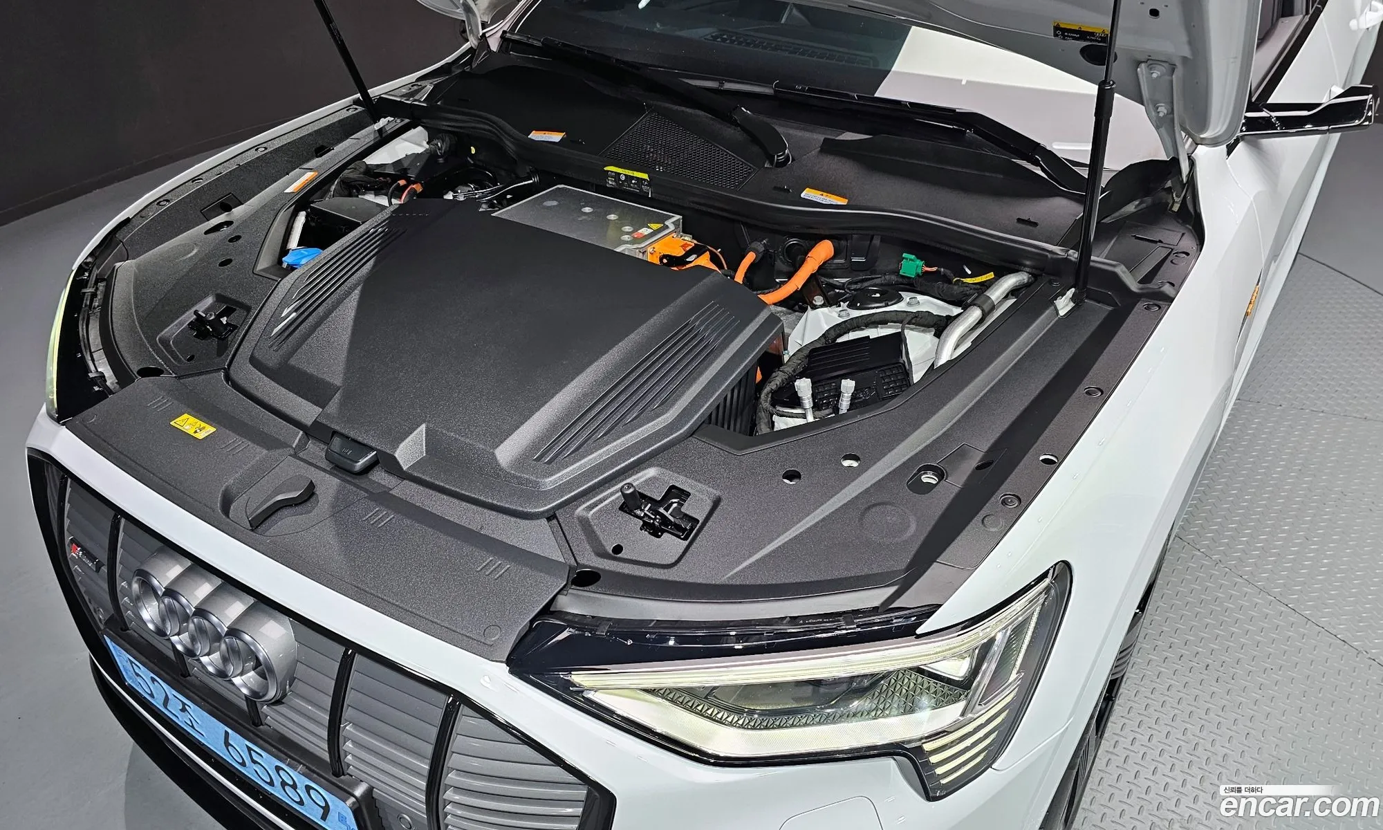 Audi e-tron 2021 WAUZZZGE5NB004637 — 5