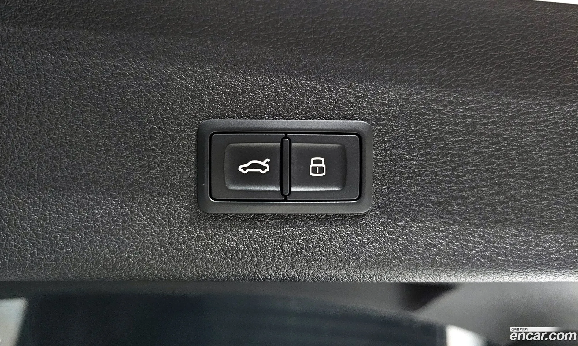 Audi e-tron 2021 WAUZZZGE5NB004637 — 8