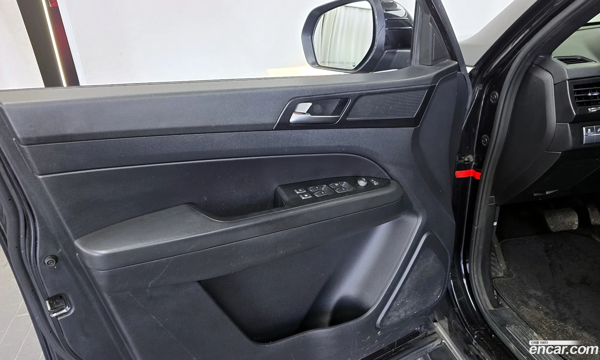 KG Mobility (SsangYong) Rexton Sports 2020 — 18