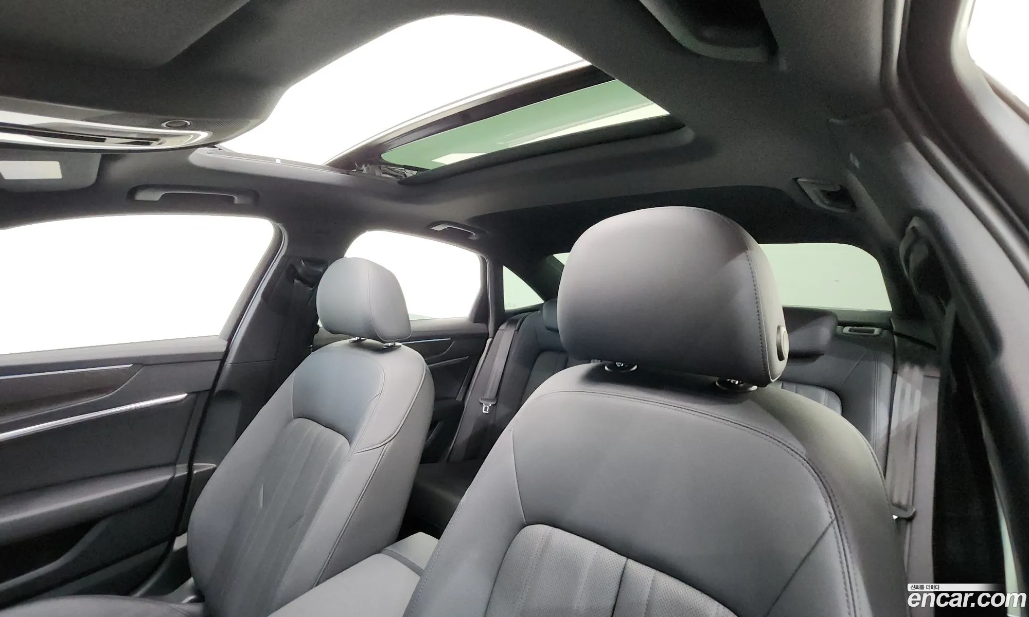 Audi A6 2022 WAUZZZF2 — 16