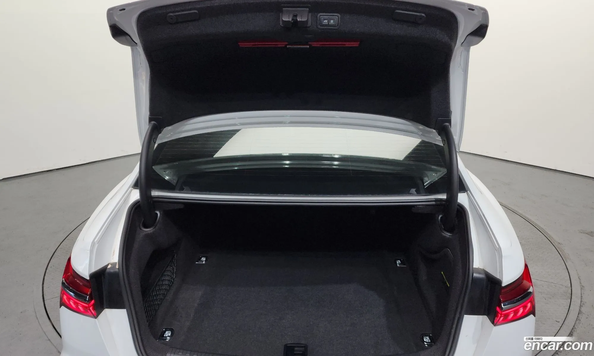 Audi A6 2022 WAUZZZF2 — 12