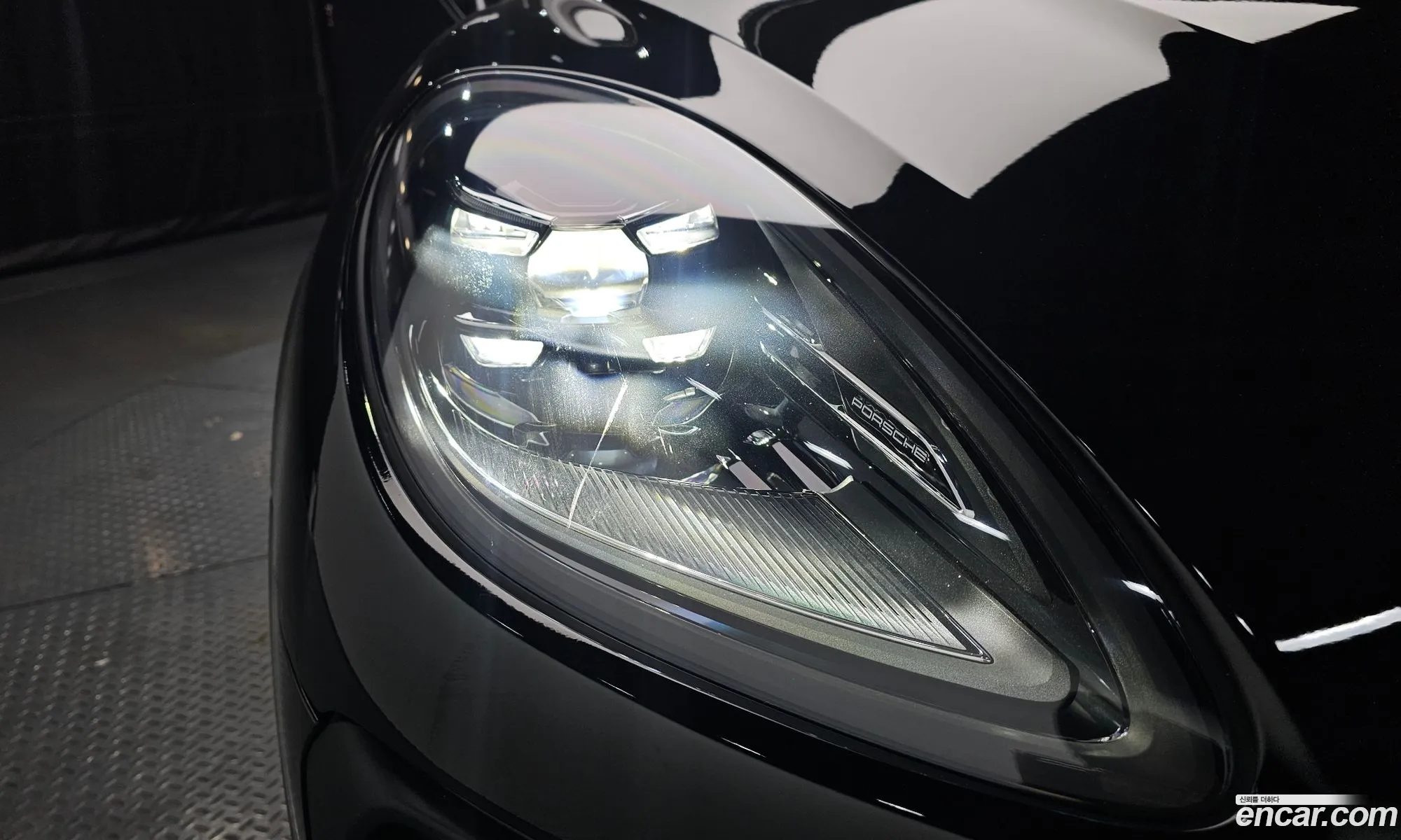 Porsche Macan 2022 WP1AG2956NLB35210 — 28