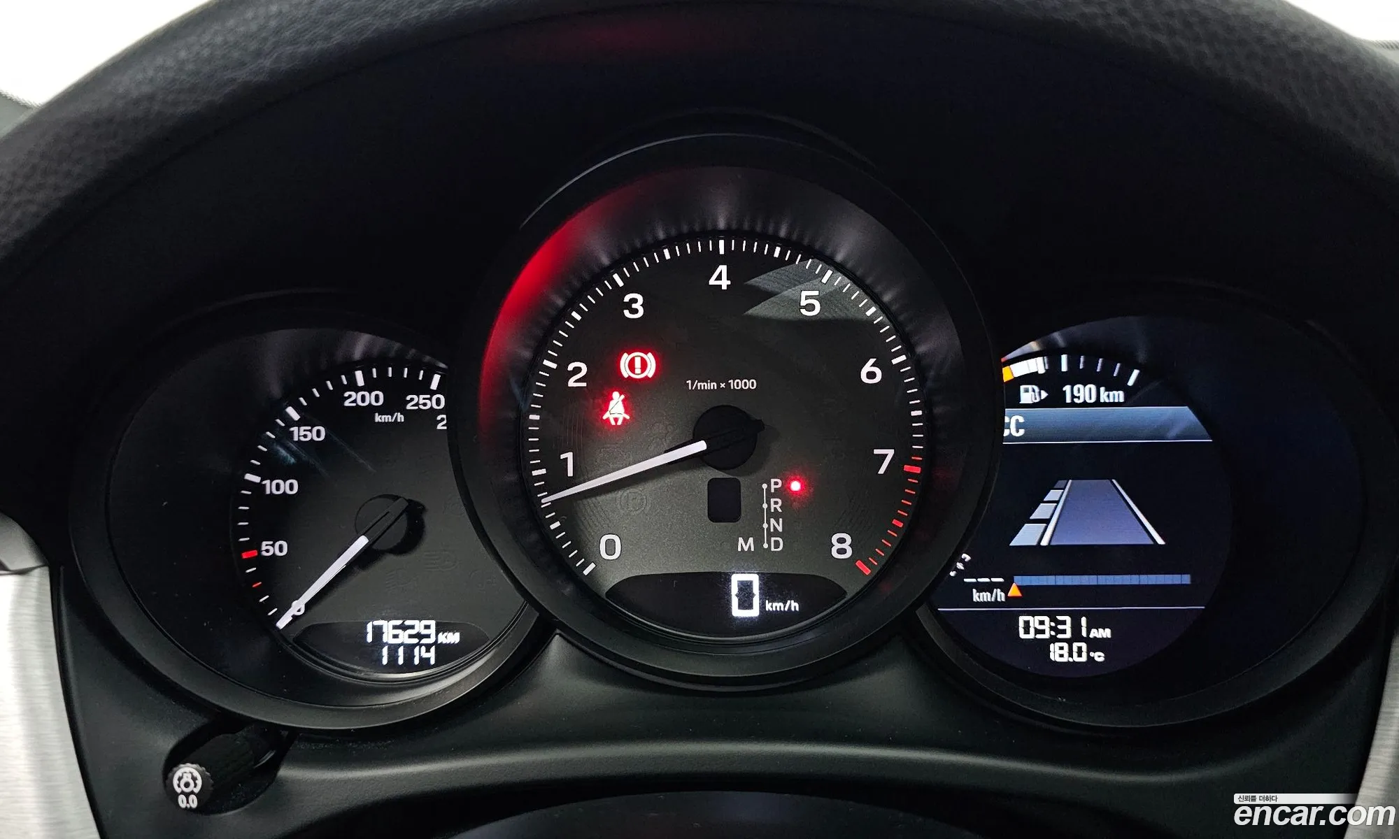 Porsche Macan 2022 WP1AG2956NLB35210 — 19