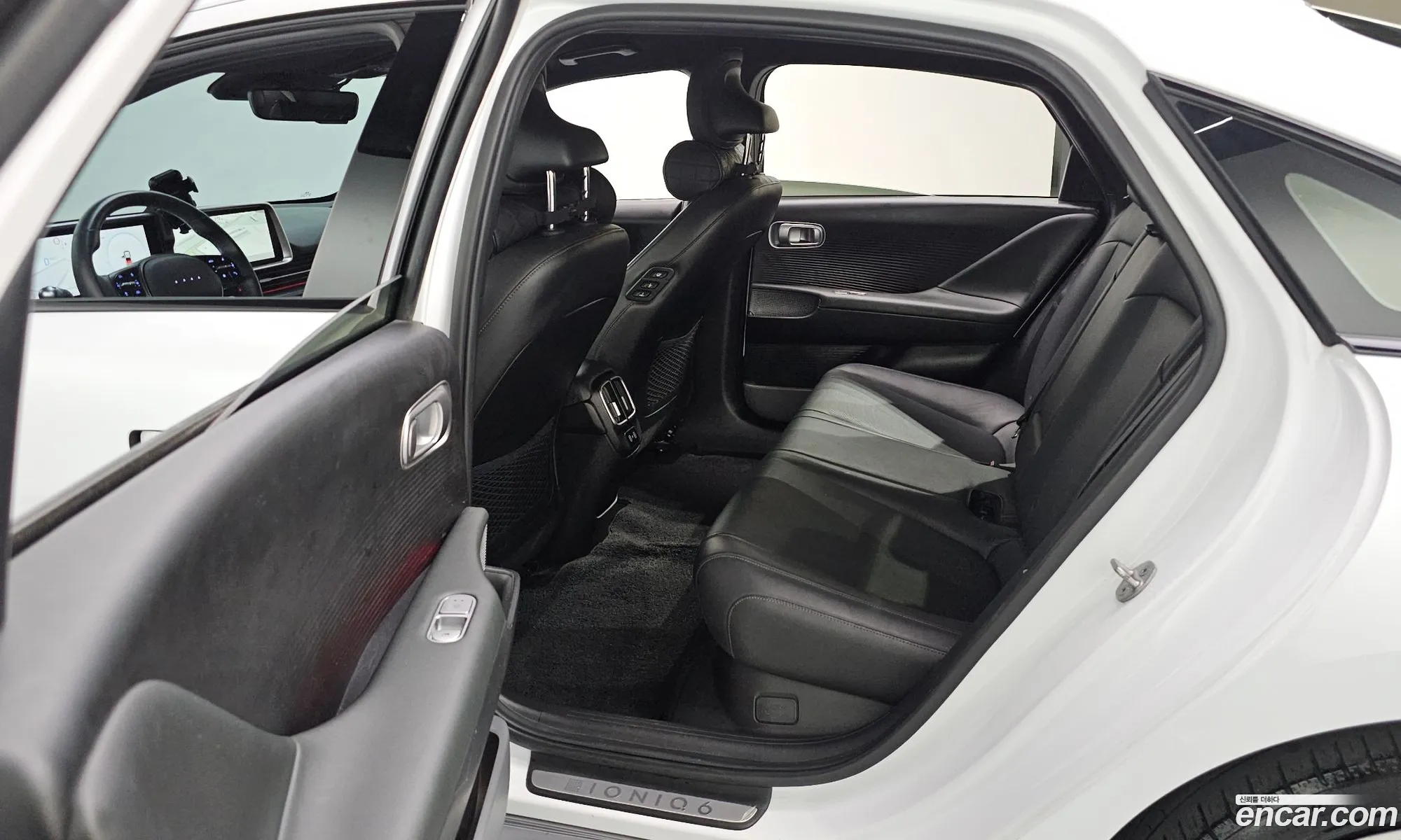 Hyundai Ioniq 6 2022 — 16