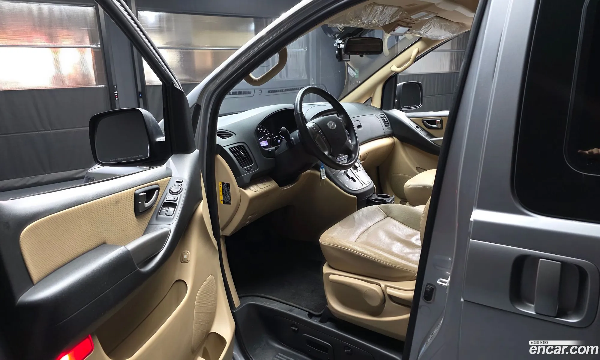 Hyundai Grand Starex 2019 — 25