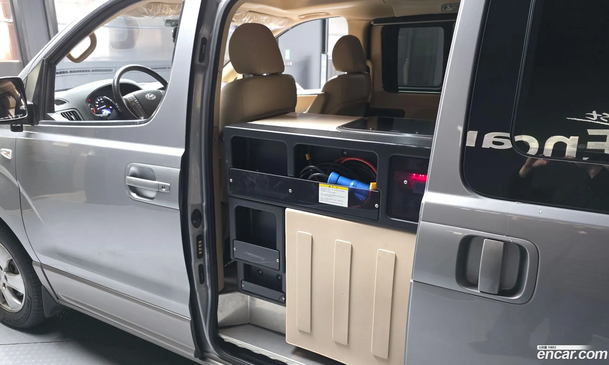 Hyundai Grand Starex 2019 — 19