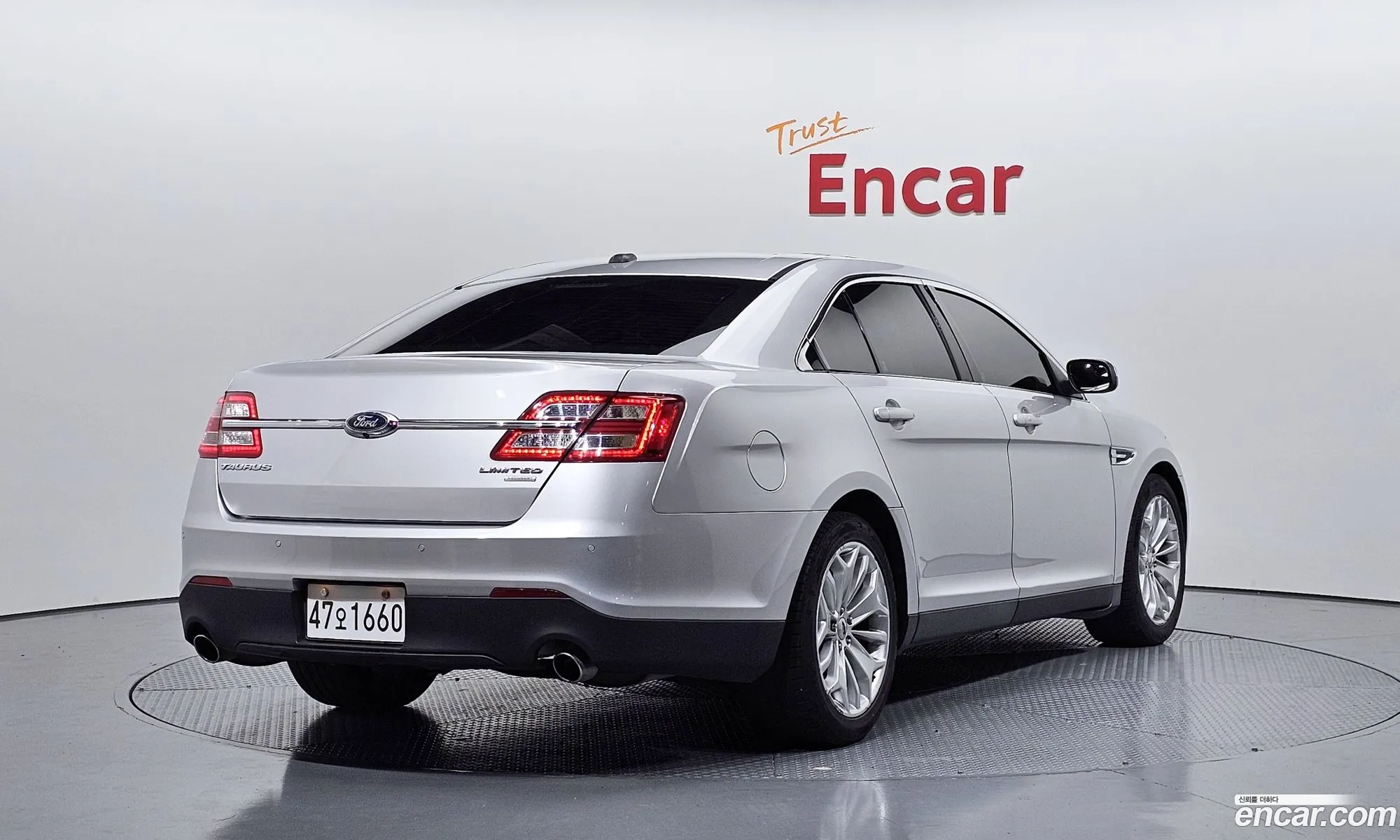 Ford Taurus 2014 1FAHP2F93EG142928 — 18