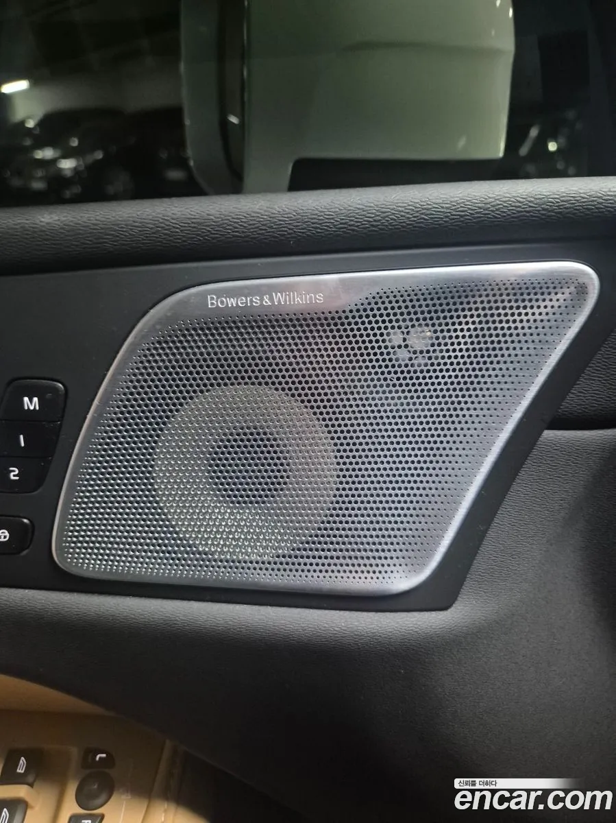Volvo XC60 2023 — 5