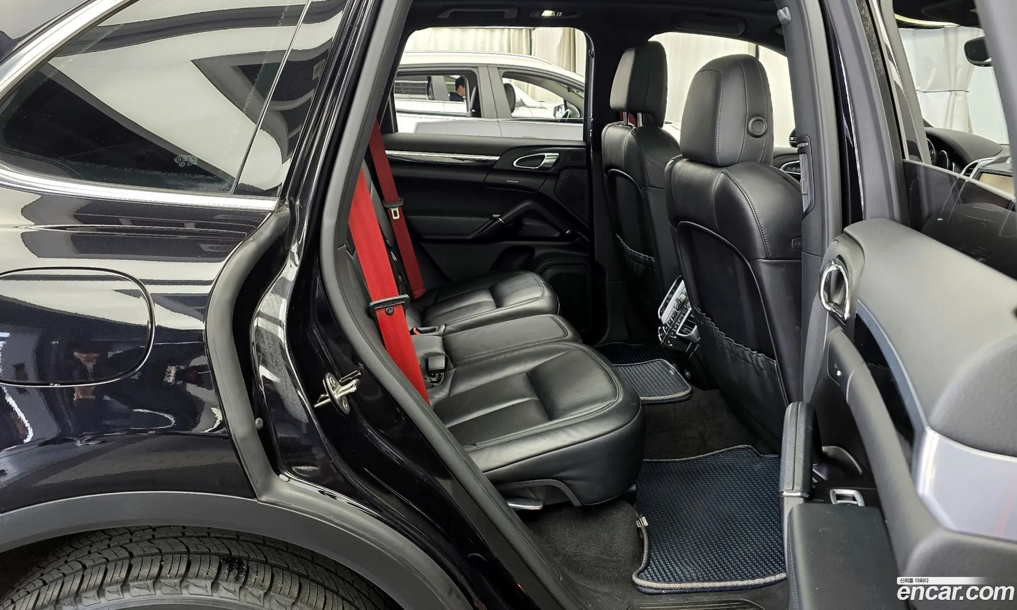 Porsche Cayenne 2016 WP1AF2928GKA49379 — 9