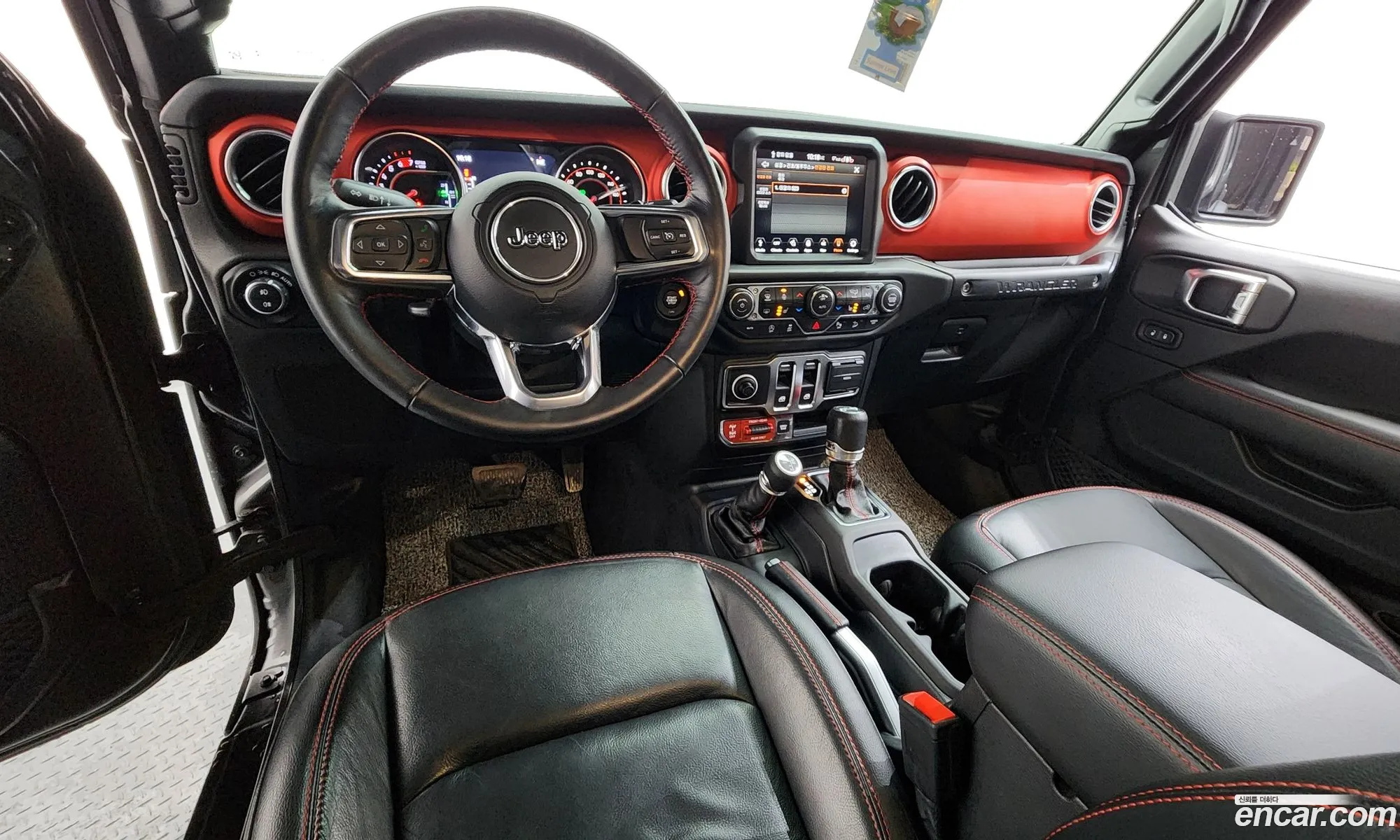 Jeep Wrangler 2020 — 23