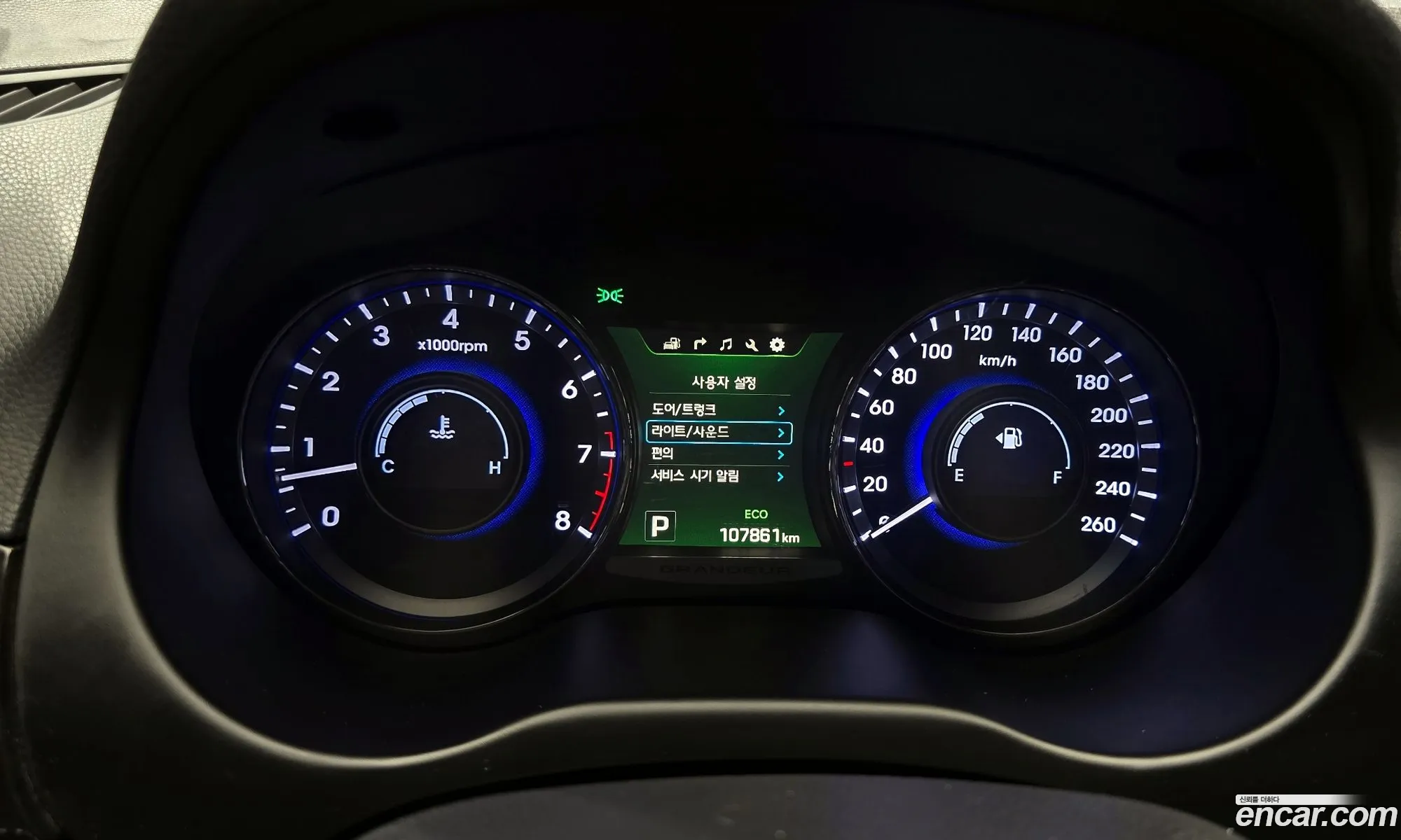 Hyundai Grandeur HG 2015 — 16
