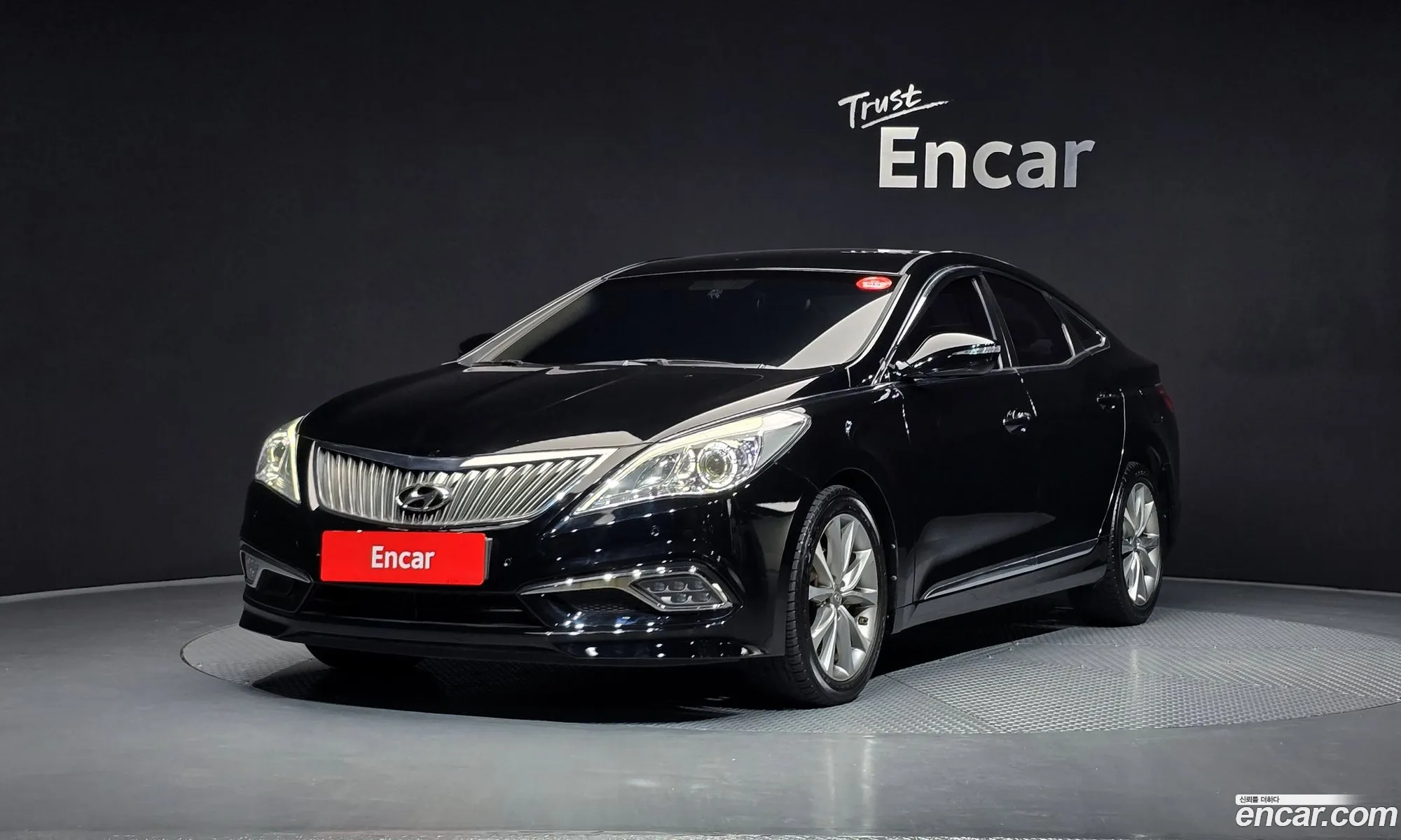 Hyundai Grandeur HG 2015 — 29