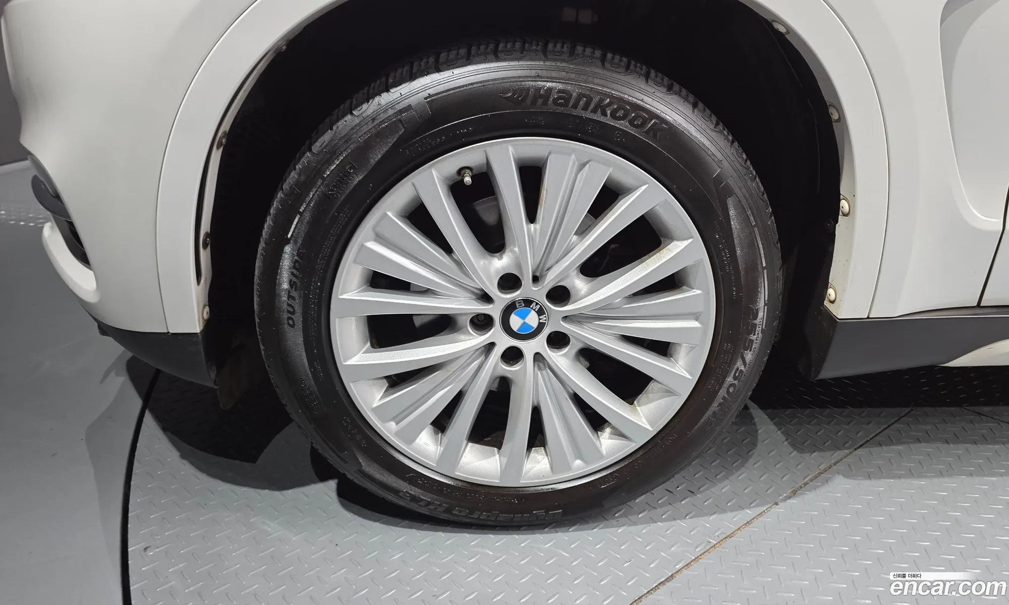 BMW X5 2017 — 12