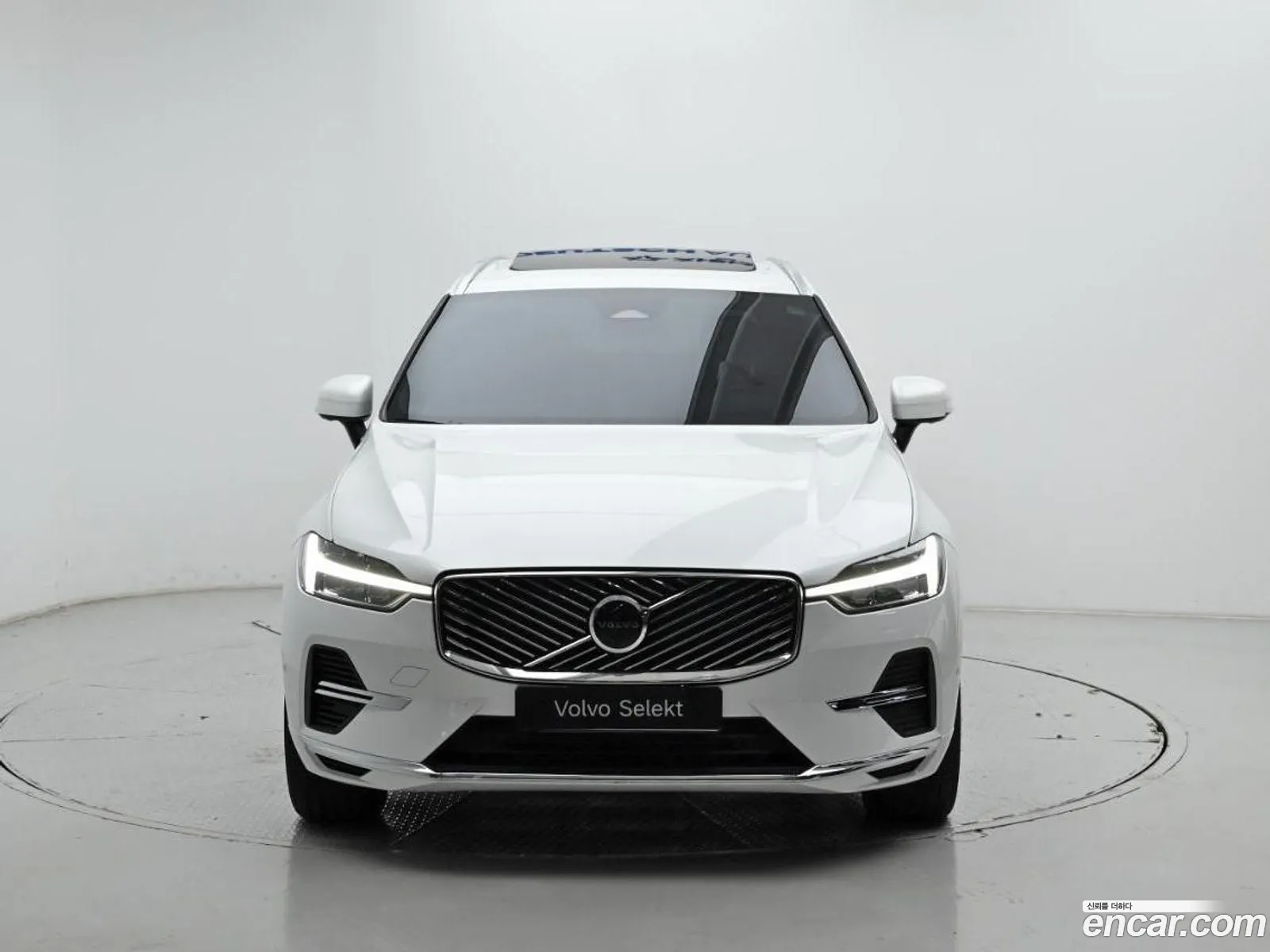 Volvo XC60 2025 — 16