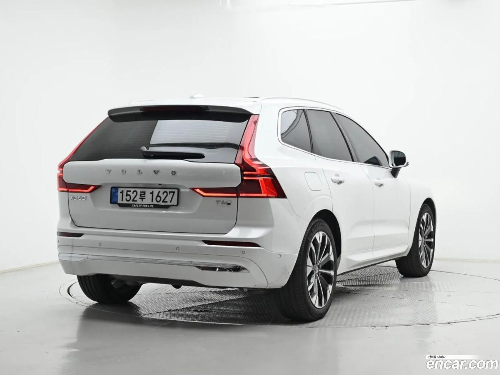 Volvo XC60 2025 — 6