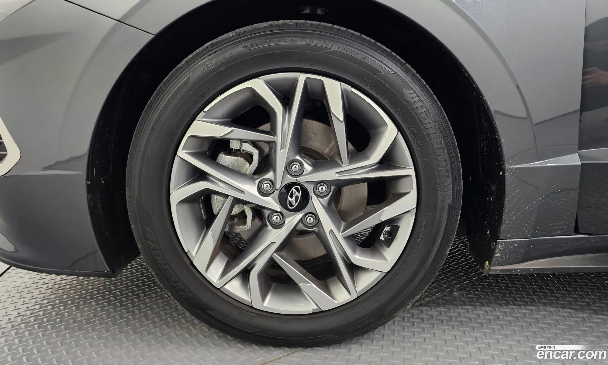 Hyundai Sonata 2019 — 29