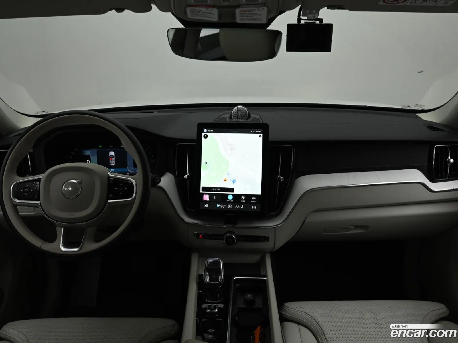 Volvo XC60 2025 — 7