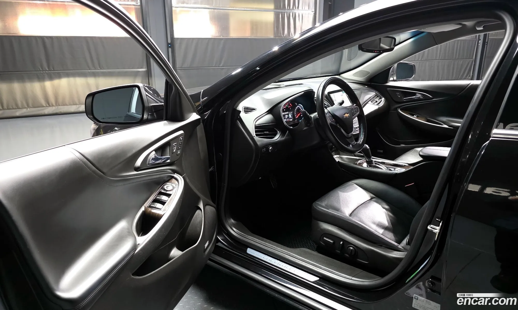 Chevrolet (GM Daewoo) Malibu 2016 — 12