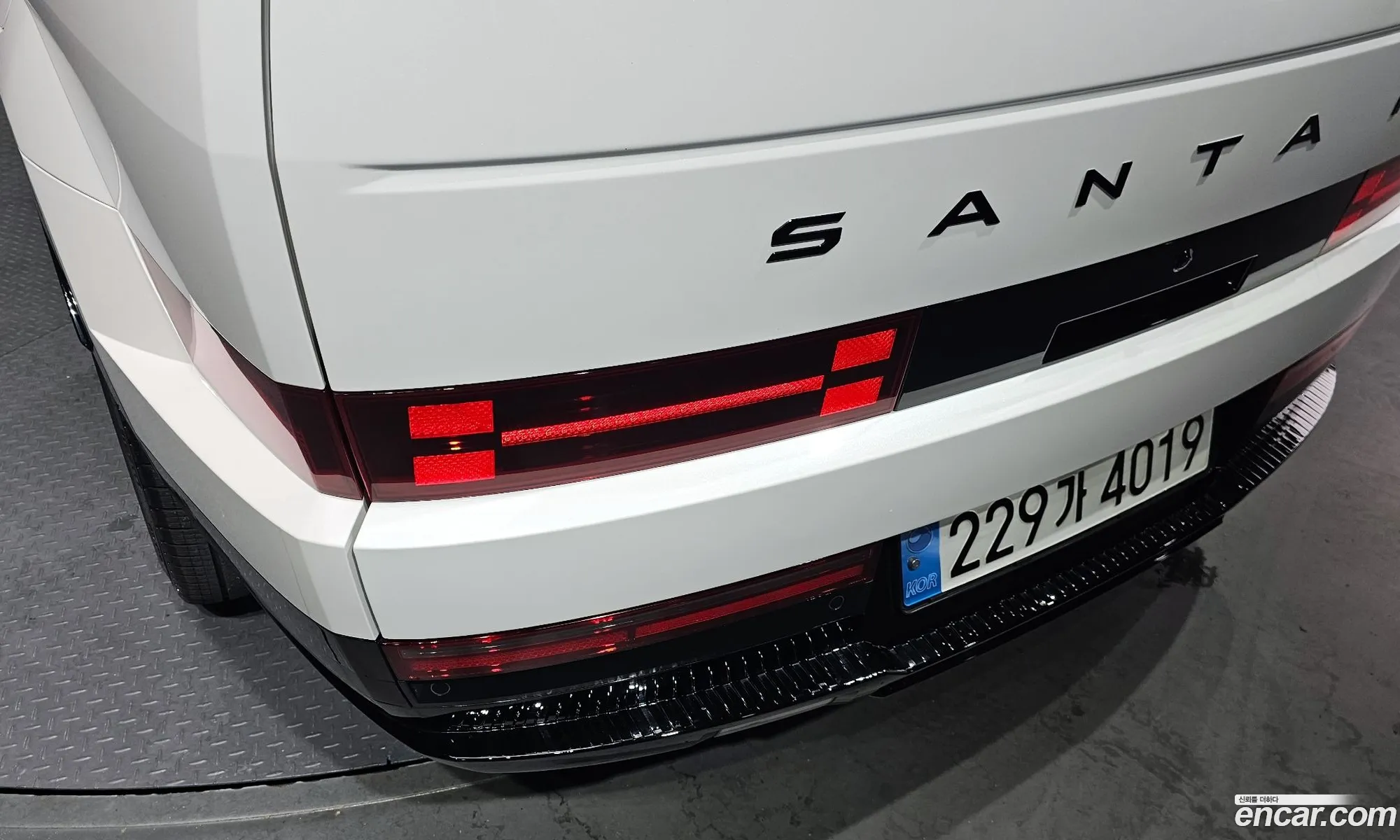 Hyundai Santa Fe 2023 — 22