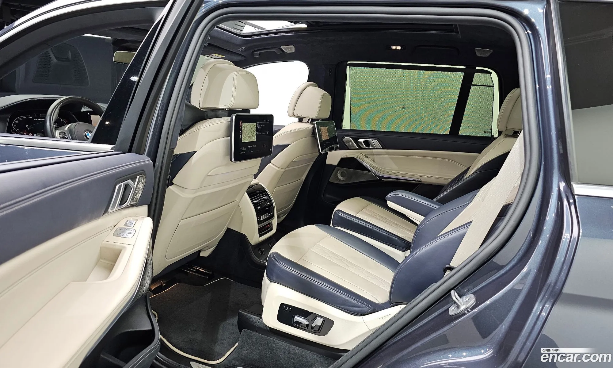 BMW X7 2021 — 13