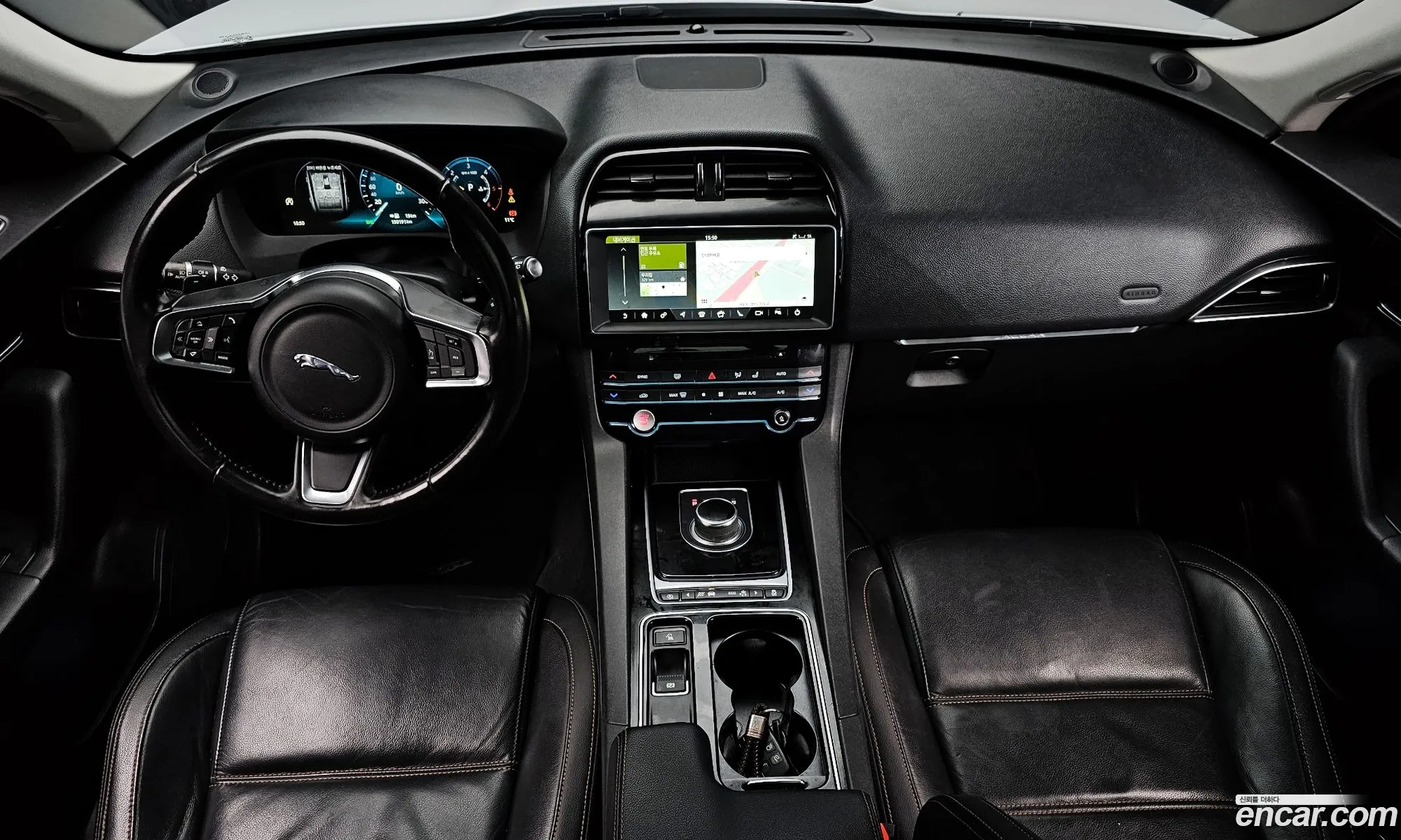 Jaguar F-Pace 2018 SADCA2BN2JA297707 — 13