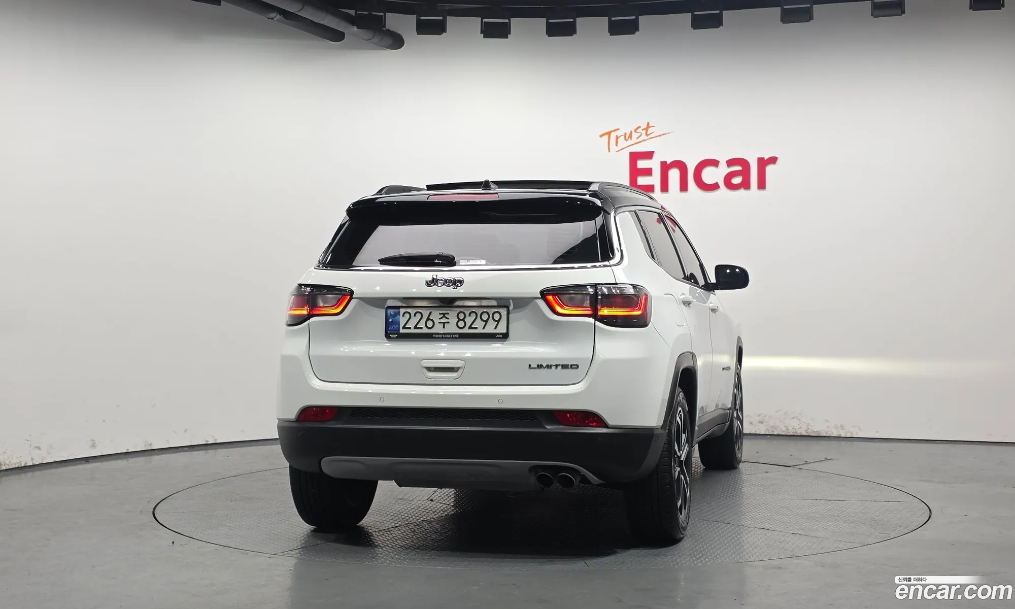 Jeep Compass 2022 3C4NJCCB3NT205081 — 17