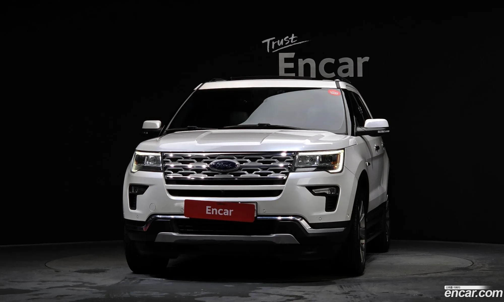 Ford Explorer 2018 1FM5K8FH1JGB23984 — 9