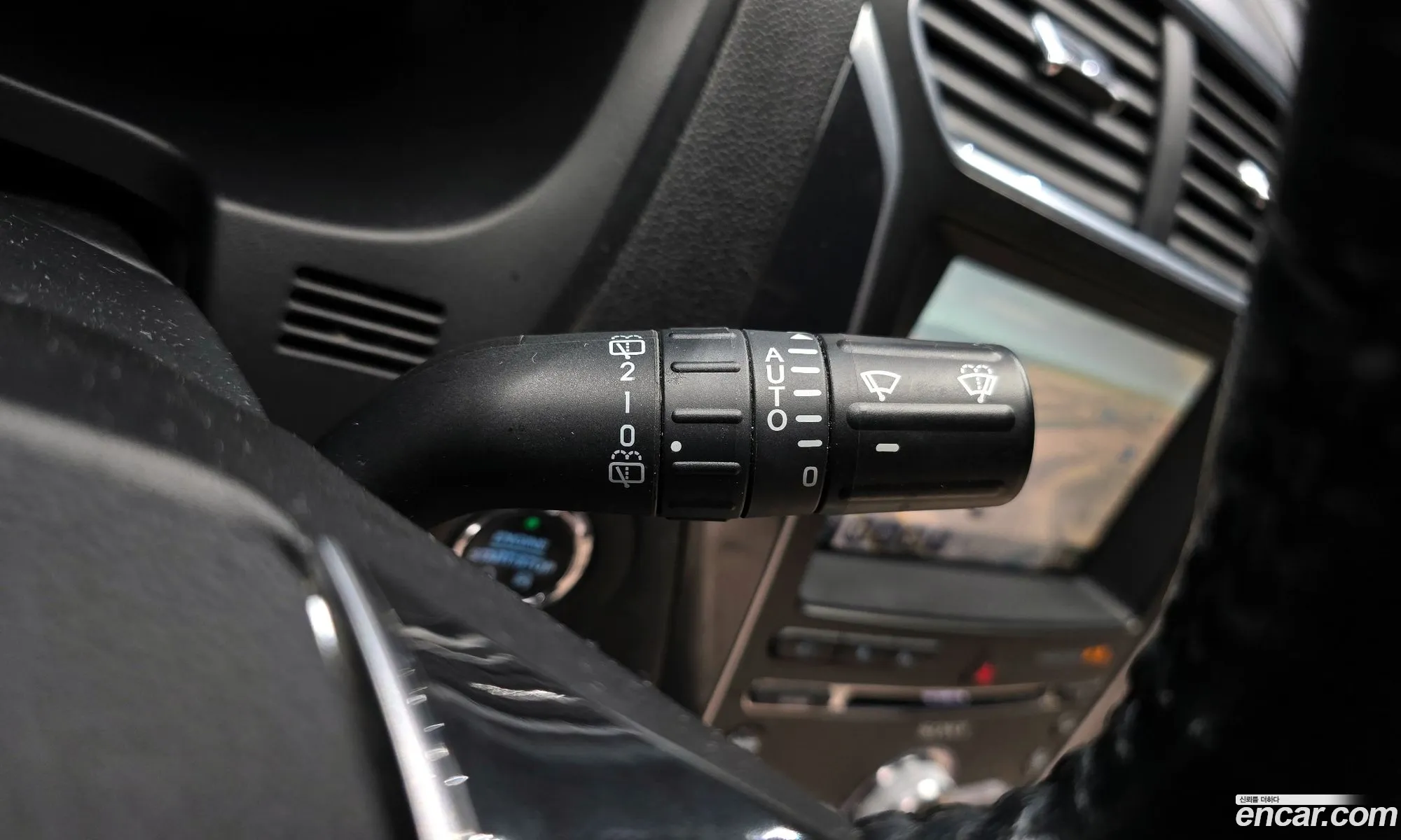 Ford Explorer 2018 1FM5K8FH1JGB23984 — 2