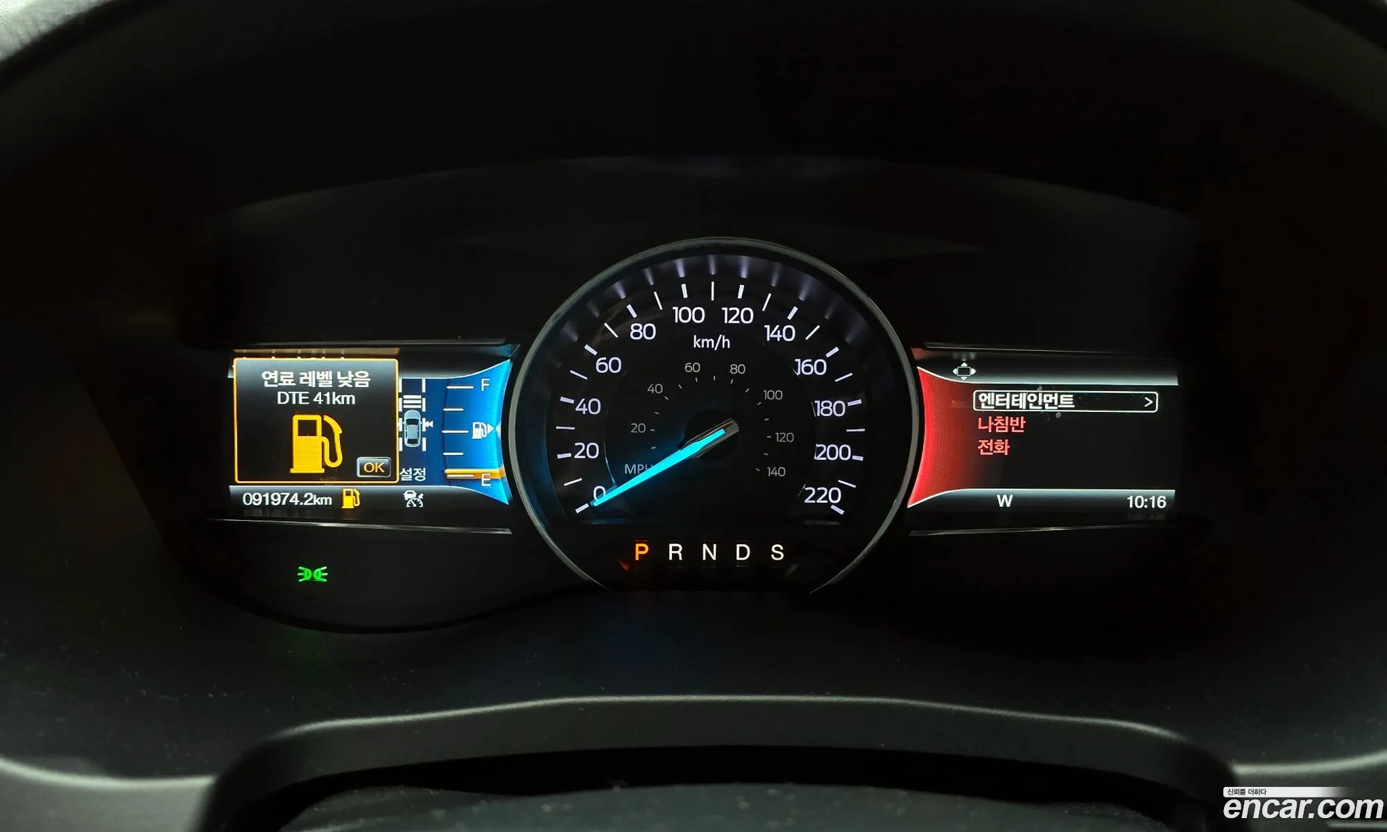 Ford Explorer 2018 1FM5K8FH1JGB23984 — 29
