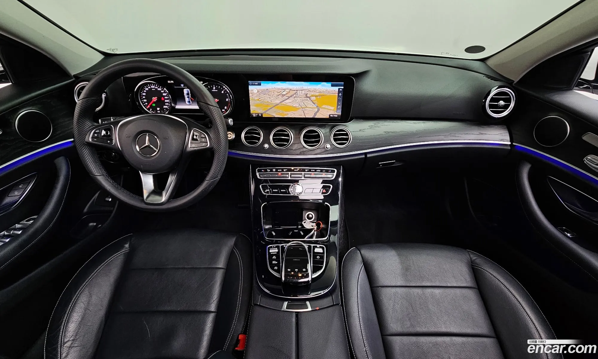 Mercedes-Benz E-Class W213 2017 WDDZF0EB4HA276449 — 27