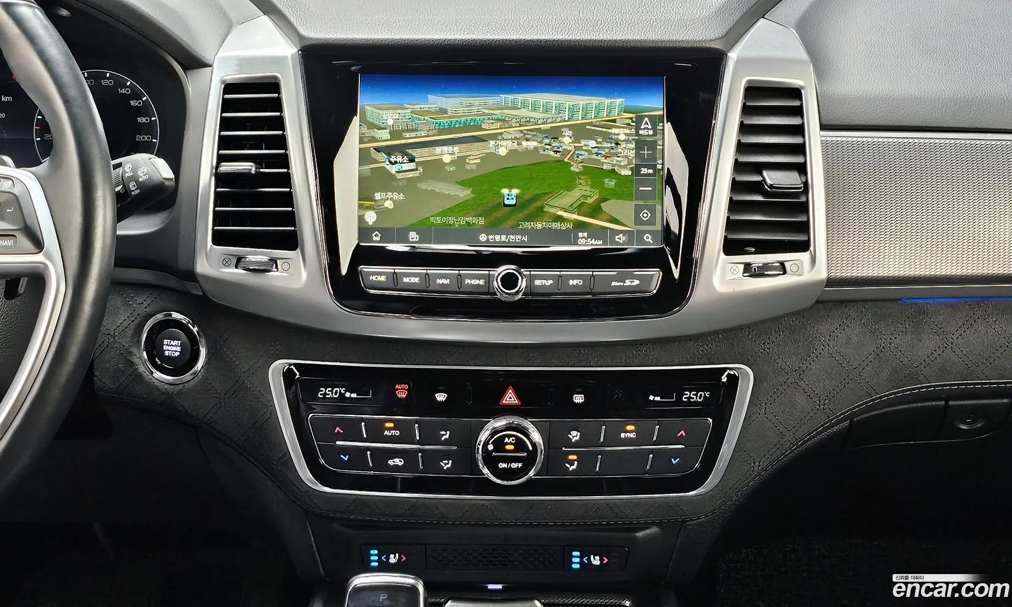 KG Mobility (SsangYong) Rexton 2020 — 11