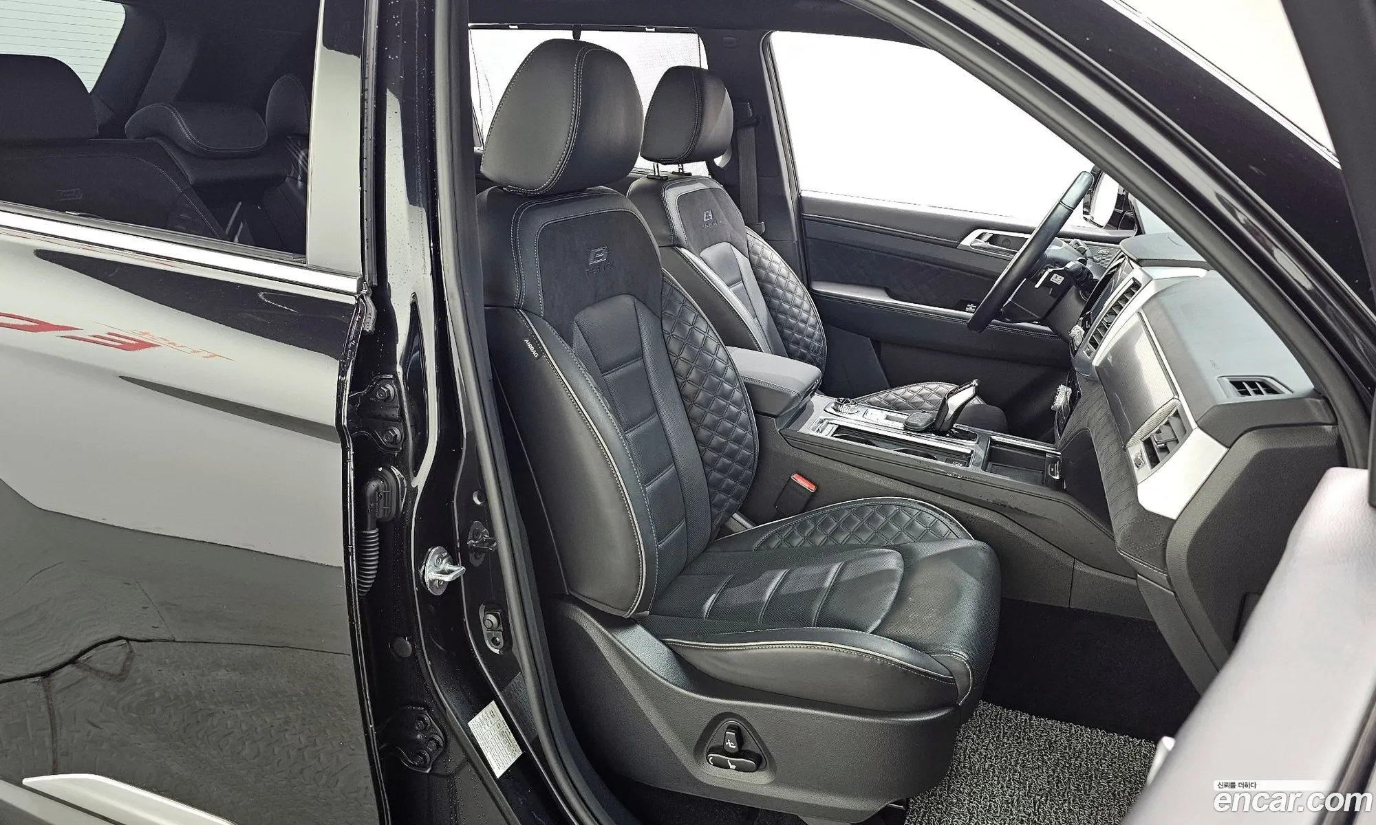 KG Mobility (SsangYong) Rexton 2020 — 18