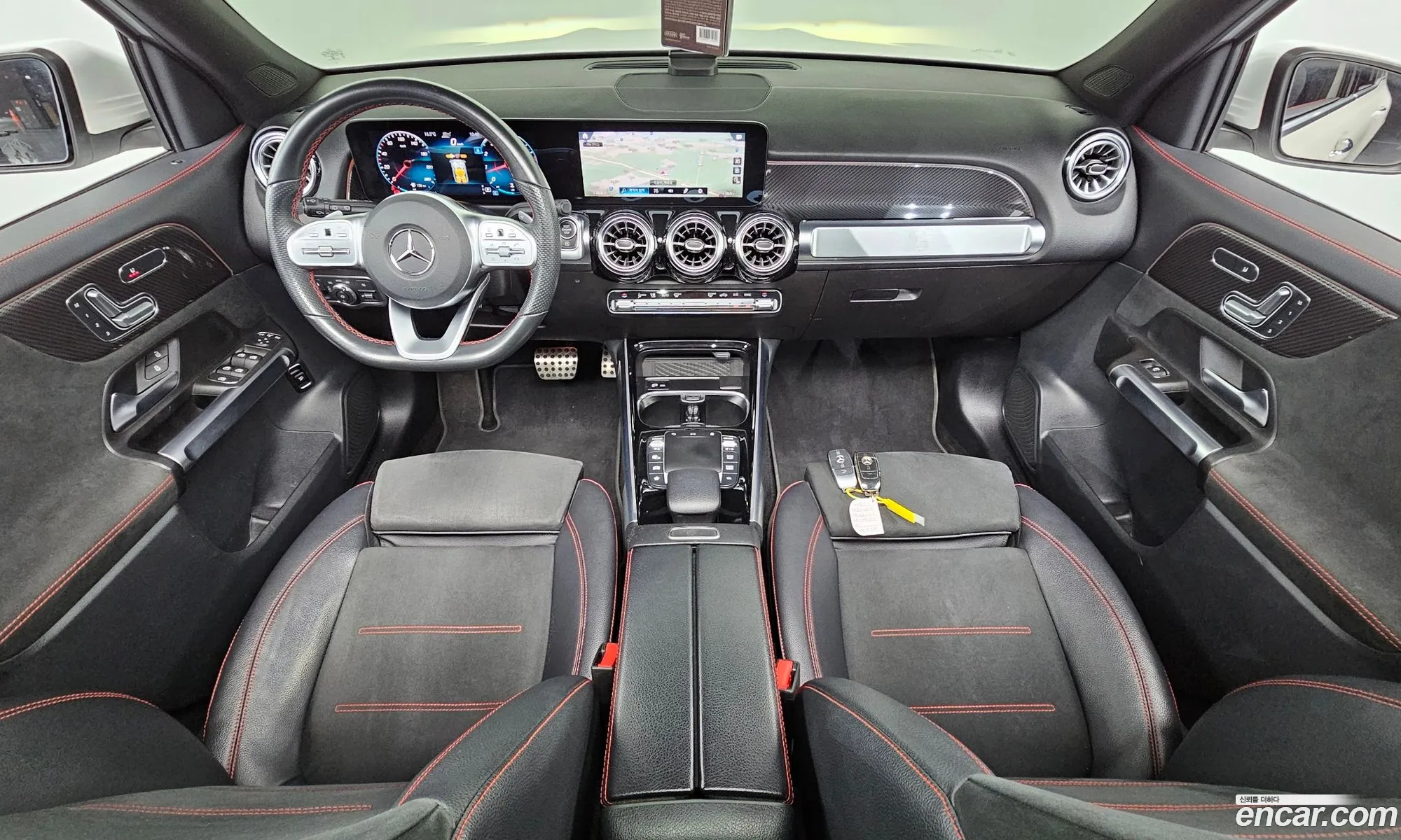 Mercedes-Benz GLB-Class X247 2021 — 15