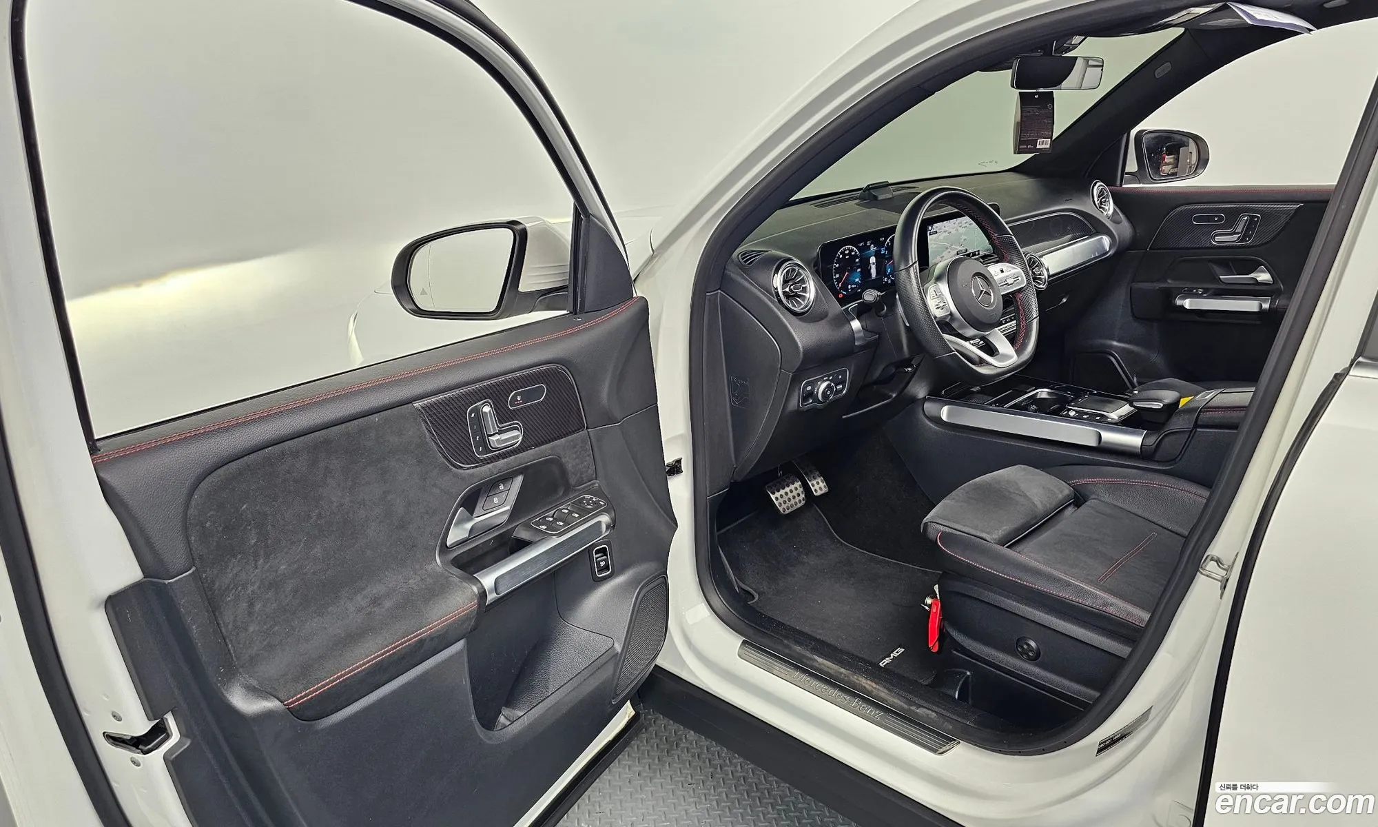 Mercedes-Benz GLB-Class X247 2021 — 9